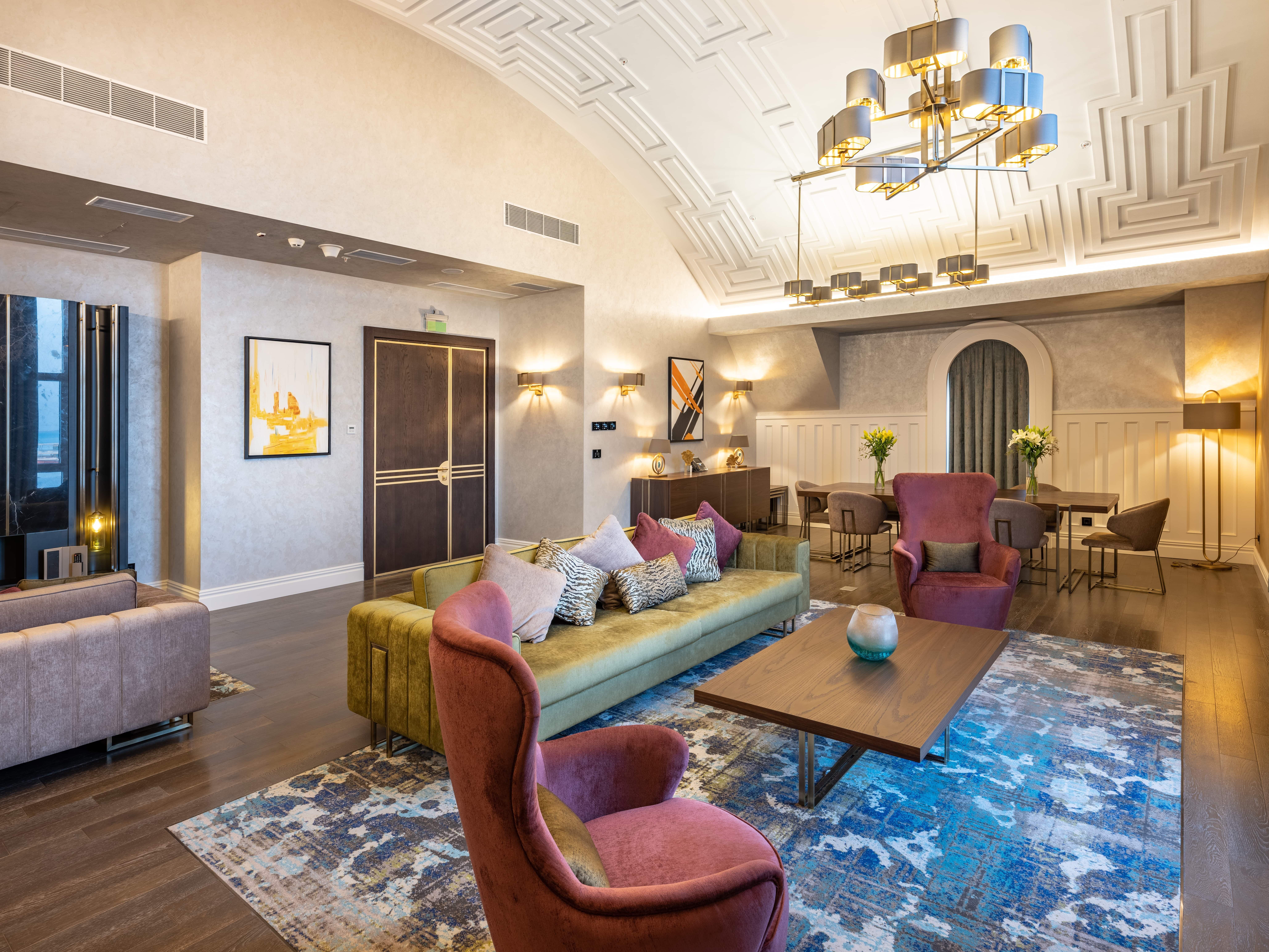Hotel Intercontinental Baku By Ihg Extérieur photo The interior of the hotel