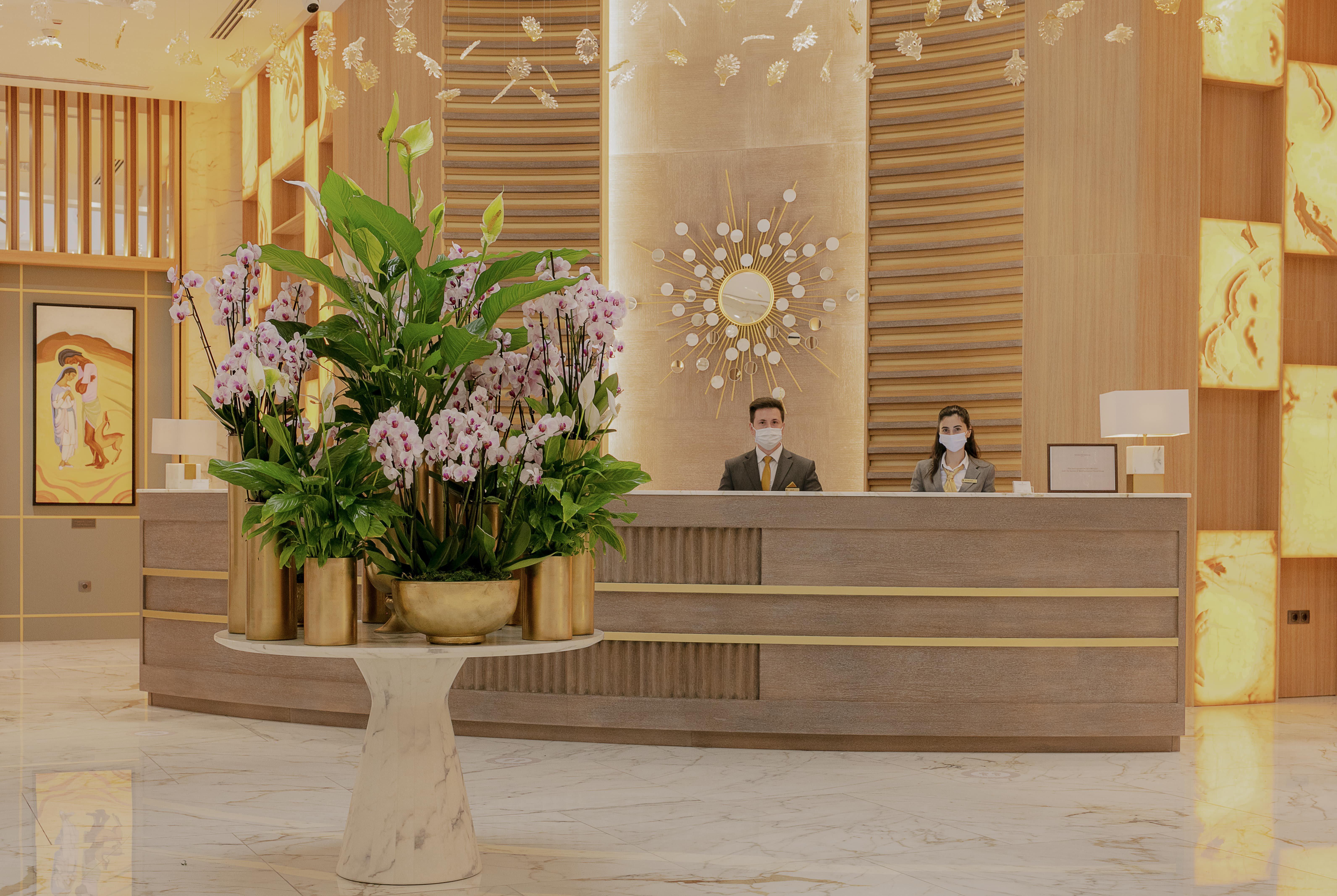 Hotel Intercontinental Baku By Ihg Extérieur photo