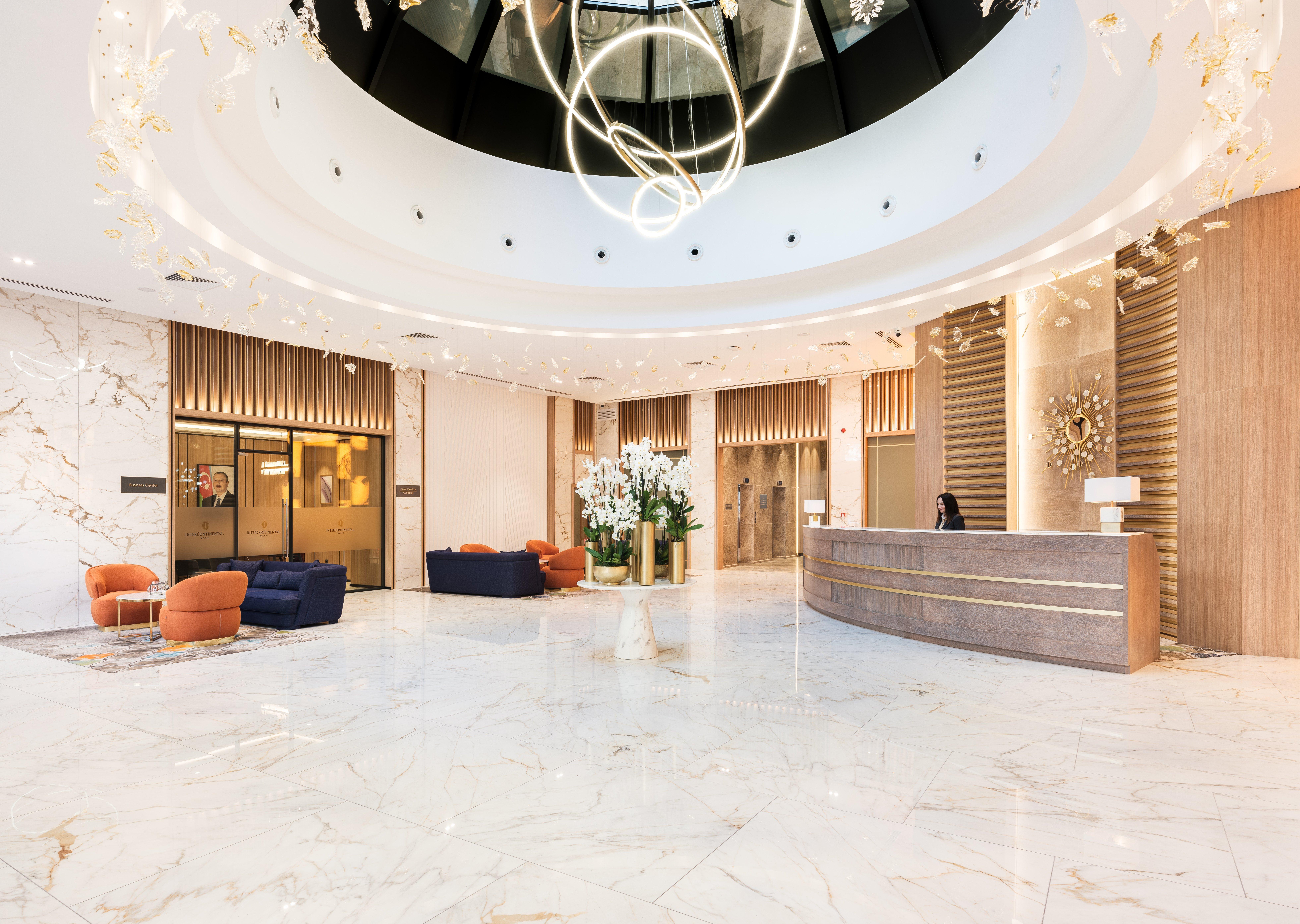 Hotel Intercontinental Baku By Ihg Extérieur photo Lobby
