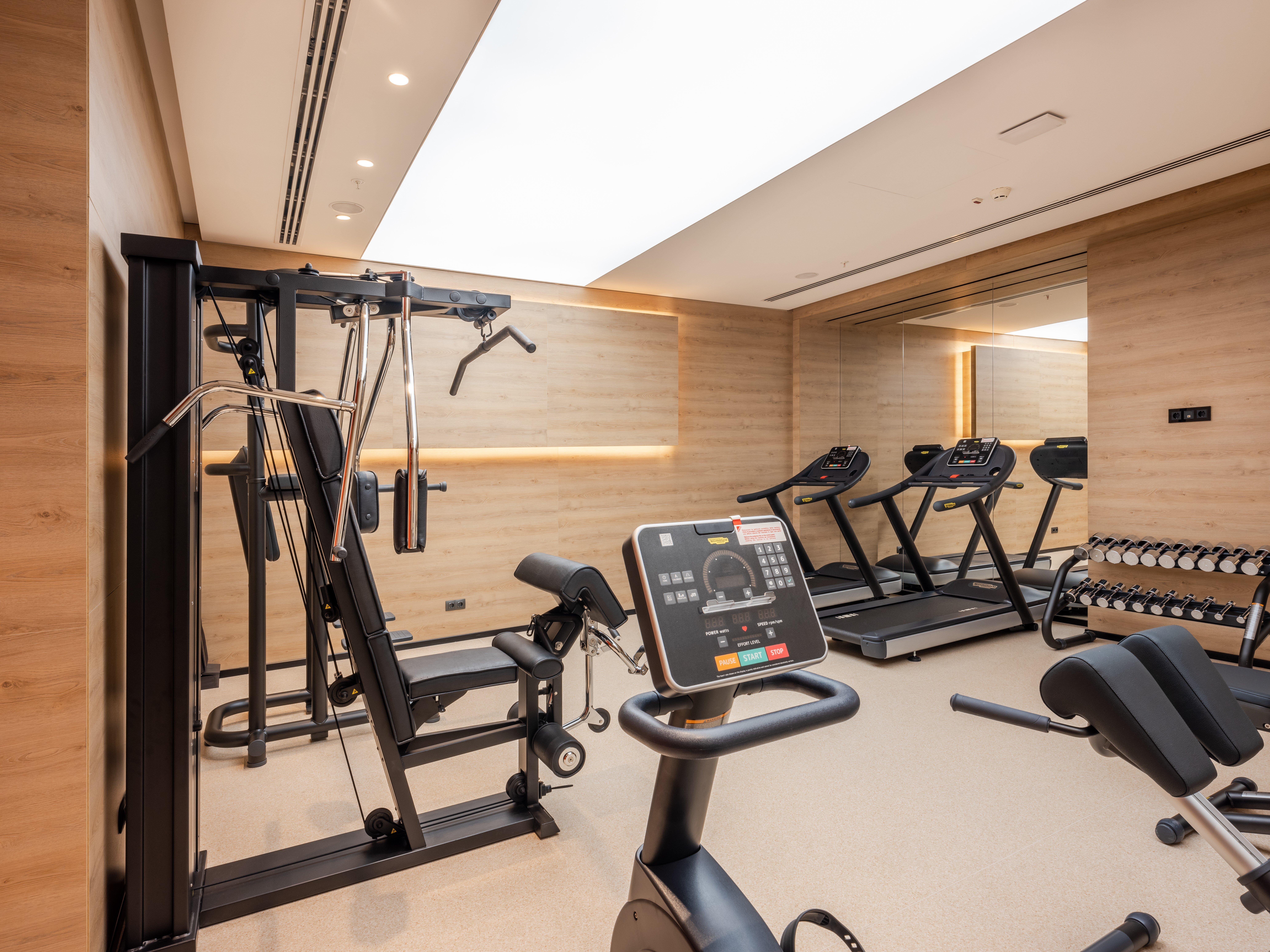 Hotel Intercontinental Baku By Ihg Extérieur photo The gym at the hotel